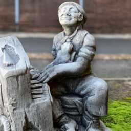 Stone Man Playing Piano Sculpture Concrete Musician Figurine Garden Artistic Statue Handmade Lawn Ornament Patio Decoration Cement Art Gift - thumbnail 2