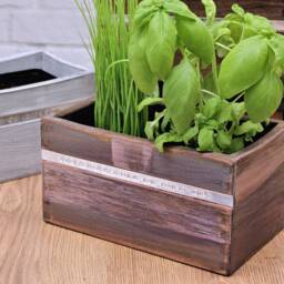Personalised Indoor Wooden Pot Planter - Herb Handcrafted Wooden Pot Gift For Grandparents Holder - thumbnail 3