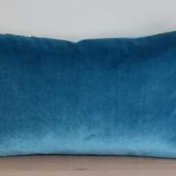 Designers Guild Peony Blossom Sky Fabric Cushion Cover 30x50 cm - thumbnail 3