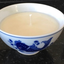 Peach Mango Scented Asian Style 100% Soy Candles in Chinese Designed Fish Rice Bowl - thumbnail 2