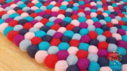 Freckle Felt Ball Rugs 90 cm - 250 cm. 100 % Wool Handmade Nepal Rug - Free Shipping - thumbnail 1