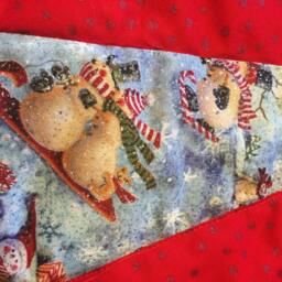 Christmas Tree Skirt, Table Top, Mini, Snowman, Small, Glittery, Hand Pieced, Quilted - thumbnail 3