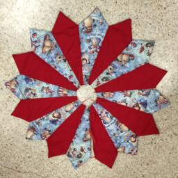 Christmas Tree Skirt, Table Top, Mini, Snowman, Small, Glittery, Hand Pieced, Quilted - thumbnail 4