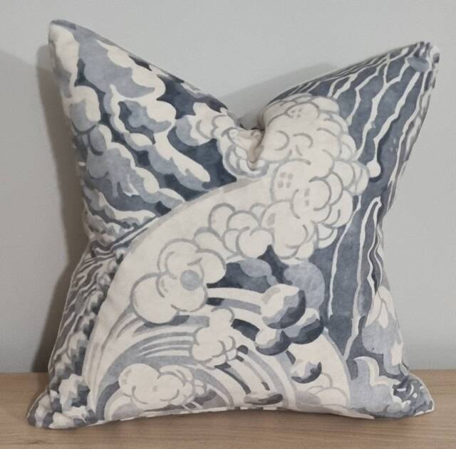 Linwood Omega Prints The Wave Moonbeam & Velvet Cushion Cover 40x40 cm - image 1