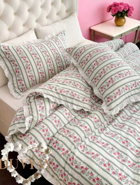 Pink Floral Ditsy Duvet Cover Set Nordic Scandinavian Style - image 1