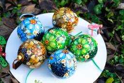 Set Of 6 Christmas Ornaments, Hand-Painted Ukrainian Petrykivka Flower Tree Decorations, Unique Baubles Set - thumbnail 1