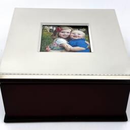 Keepsake Box With Photo Frame Lid 925 Sterling Silver English Hallmarks Mahogany Finish 5cm X By Jewelaridesigns - thumbnail 3