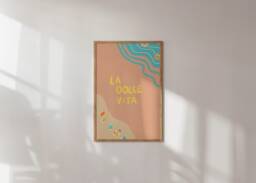 Poster La Dolce Vita Illustration/Art Print Quote Italy Summer Typographic Colorful - thumbnail 1