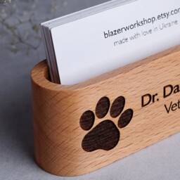 Personalized Veterinarian Gift, Vet Tech Veterinary Pet Doctor, Desktop Business Card Holder, Animal Doctor Decor Art Desk Stand - thumbnail 3