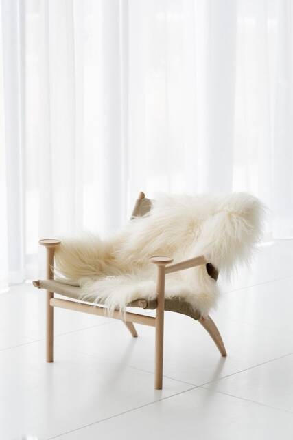 Icelandic Sheepskin Rug Soft, Long Wool 100% Natural - image 1