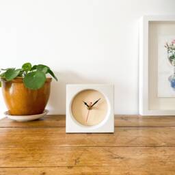 Concrete/Cement Grey & Cream Desk Clock - Handmade - thumbnail 2