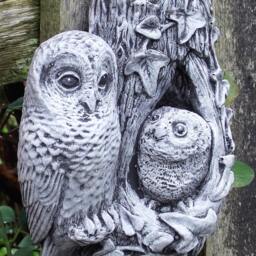 Hand Cast Stone Owl & Baby Wall Plaque Garden Ornament - thumbnail 2