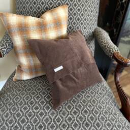 Wool Tweed Delaware State Pillow, Recycled, Handmade, Eco Friendly D??cor - thumbnail 3