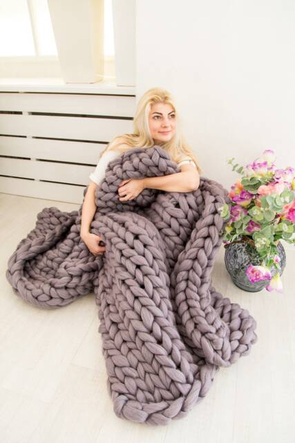 Chunky Knit Blanket, Chunky Throw, Giant Knitted Throw Arm Throw, Merino Wool Yarn - image 1