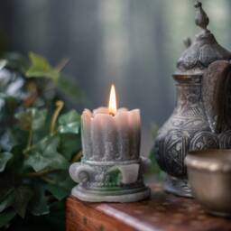 Column Candle - Greek Gruins Abandoned Palace Candle Caryatids Party Favors - thumbnail 2
