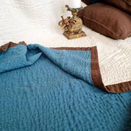 Linen Lightweight Quilt, Stonewashed Finish, Custom Two-Tone Colors, Big Wave Quilting Design, Handmade - thumbnail 2