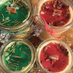 Christmas Beeswax Candle Duo Balsam Fir & Cinnamon, Wood Wick - thumbnail 3
