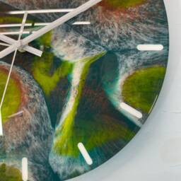 33cm Dark Green Copper & Moss Abstract Modern Resin Wall Clock, Unusual Decor, Unique Clocks - thumbnail 4