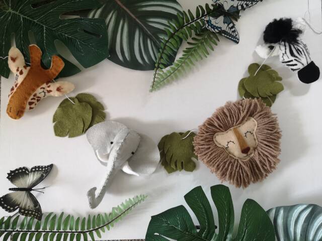 Safari Garland, Safari Wall Decor, Jungle Nursery Felt Kids Bedroom Baby Shower Gift, Theme Nursery - image 1