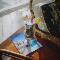 Disco Pi??a Colada Glass Home Decor - thumbnail 3