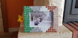 Glass Mosaic Photo Frame Handmade Home Decor - 3x5 Image - thumbnail 1