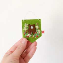 Embroidered Bear Mini Banner, Wool Felt Pennant, Nursery Decor - thumbnail 2