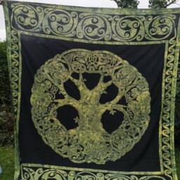Tie Dye Celtic Tree Of Life Tapestry - Bohemian Wall Hanging - thumbnail 3