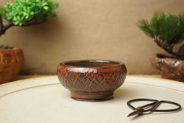 Handmade Red Black Mame Bonsai Pot. 8.5cm Diameter, 4cm High. G2511.2 - image 1