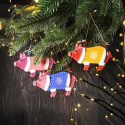 Pig Funny Christmas Tree Ornaments, Fused Glass Painted Chinese Symbol Of Year, Cute Piggy Art Gift - thumbnail 1