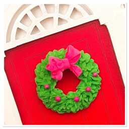 Christmas Fairy/Elf Door With Wreath & Accessories - thumbnail 3