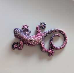 Wall Art Gecko Lizard - Dotting Style -Handmade Jesmonite Lizard Ornament-Garden Or Home Decoration - thumbnail 1