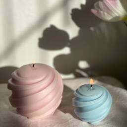 Swirl Sphere Candle Gift For Mum - Handmade Soy Wax Decorative Home Decor Valentines Day - thumbnail 3