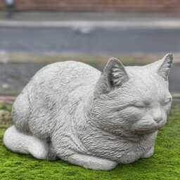 Concrete Kitty Figurine Sleeping Cat Garden Statue Stone Pet Memorial Ornament Outdoor Kitten Yard Decor Handcrafted Cement Lover Gift - thumbnail 2