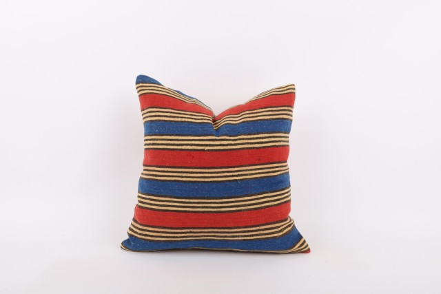 16x16 Kilim Pillow - Oriental - image 1
