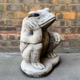 Concrete Frog Sculpture Cement Elegant Figurine Stone Swamp Statue Outdoor Water Decoration Front Door Ornament Frog Lover Gift - thumbnail 4
