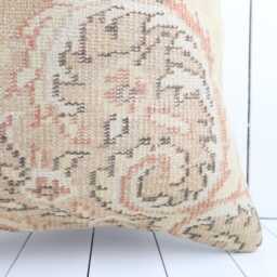 Turkish Kilim Pillow Cover Vintage Anatolian Home Decor - 24x24 Inch - thumbnail 2