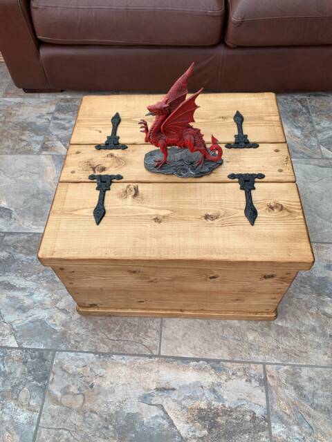 Coffee Table Trunk Storage Chest Oak Pine Solid Wood Rustic Chunky - image 1