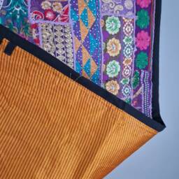 Vintage Sari Wall Hanging 100x150cm. Indian Home Deco - thumbnail 4
