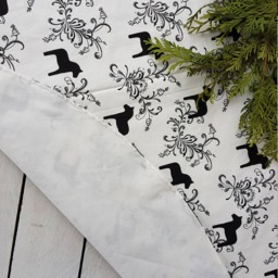 Dala Horse Tree Skirt, Christmas Monochrome Skirt - thumbnail 3