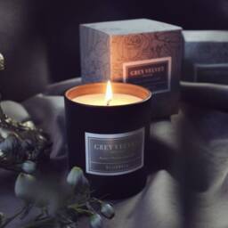 Luxury Hand Poured Candle Using Natural Essential Oils To Promote Wellbeing & The Perfect Ambiance - thumbnail 1