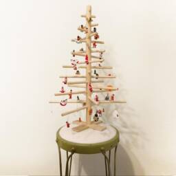 Modern Scandinavian Wood Dowel Christmas Tree - Tabletop Solstice Decor Height 24 In - thumbnail 2