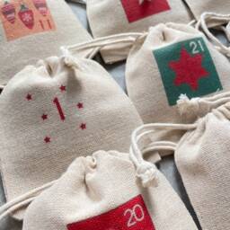 Advent Calendar And/Or Its Storage Pouch 24 Timeless, Traditional & Magical Countdown Pouches For Christmas, December - thumbnail 3