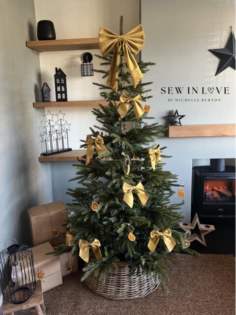 Luxury Handmade Gold Velvet Christmas Tree Bow Collection - image 1