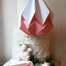 Large Origami Lampshade in White & Pink Paper - End Of Collection - thumbnail 2