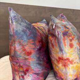 Flower Bomb Mulberry Silk Ice Tie Dyed Pillowcase With Hidden Zipper - thumbnail 4