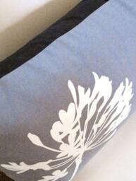 Slate Cardinal Pillow Agapanthus Print, Navy Back - 12x18 - thumbnail 4