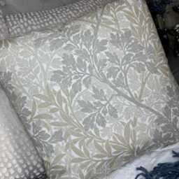 Handmade William Morris Foliage Barley Cushion Cover - Beige Grey Floral Cotton English Heritage Style - thumbnail 4