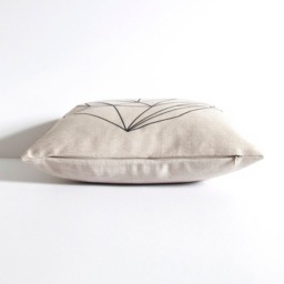 Geometric Heart Lines Design Throw Pillow Cover, Decorative Pillow, Sofa Gift, Covers - thumbnail 2