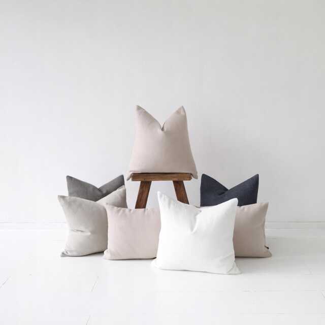 Heavy Linen Pillow Cover With Zipper, Throw Cover, Deco Square Or Lumbar Natural Accent Cases - image 1