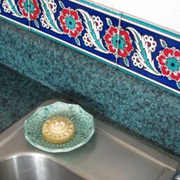Emerald Green Ceramic Soap Dish Timurid Star Pattern Ring Holder - thumbnail 3